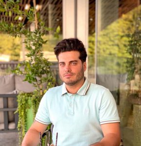 تصویری از کلاس‌ها و فعالیت‌های ایران‌دانشگاه