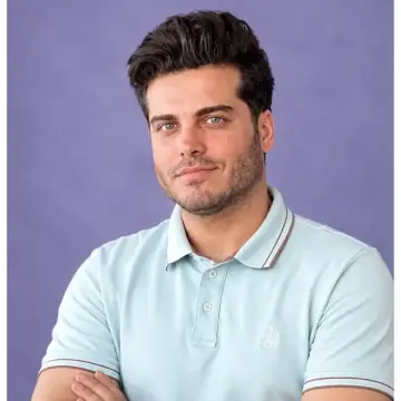 حمیدرضا عزتی